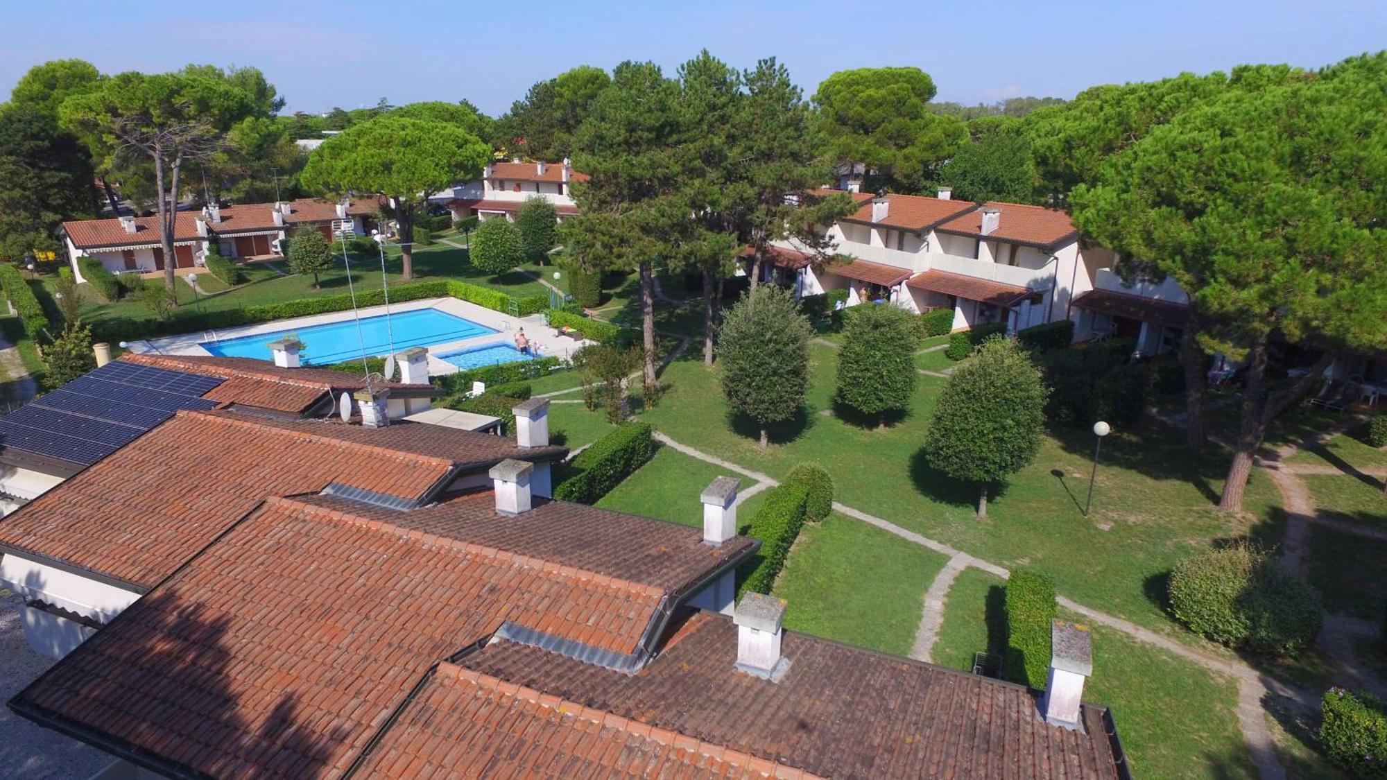 Villaggio Club Dei Pini Bibione Dış mekan fotoğraf