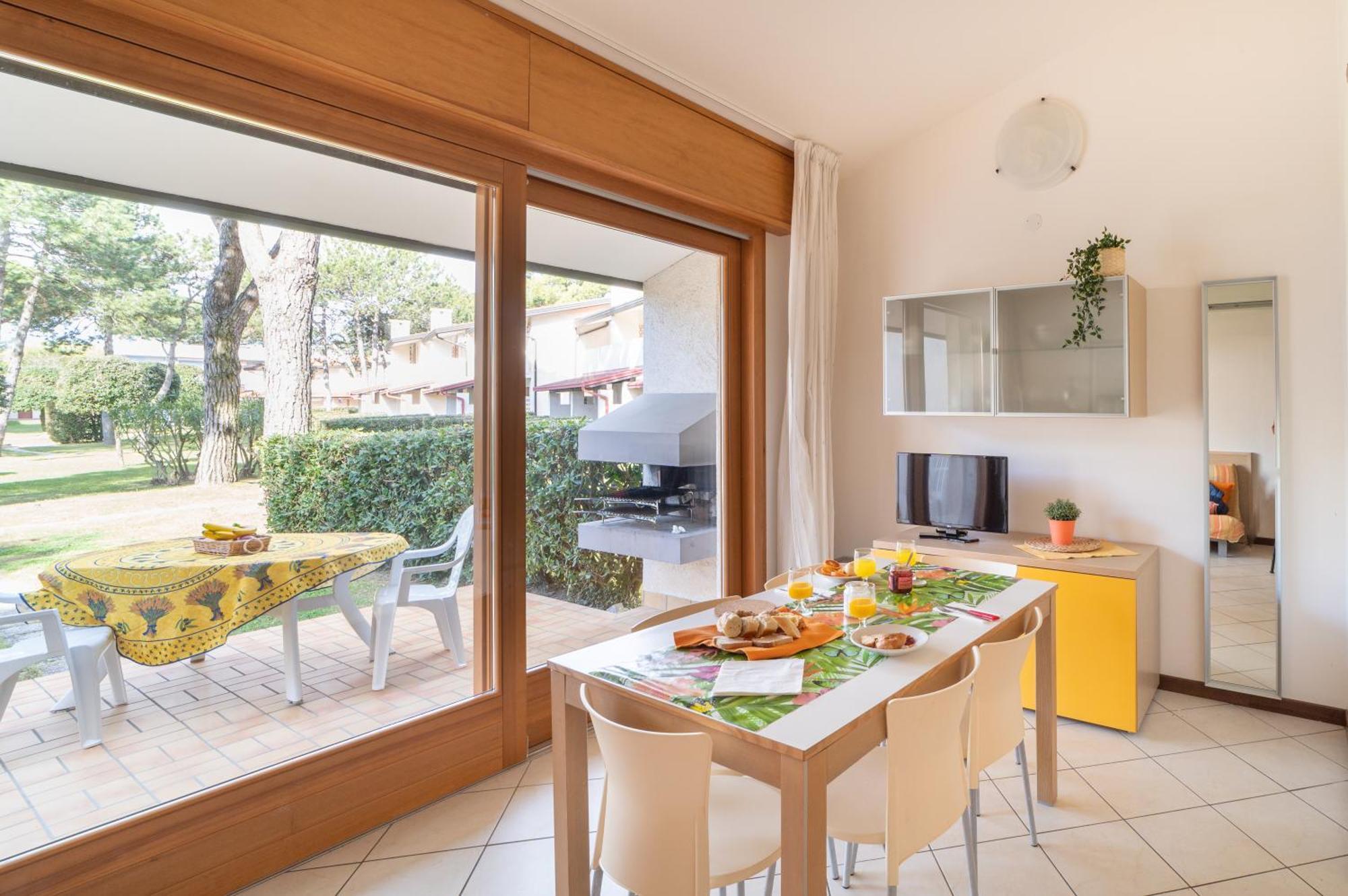 Villaggio Club Dei Pini Bibione Dış mekan fotoğraf